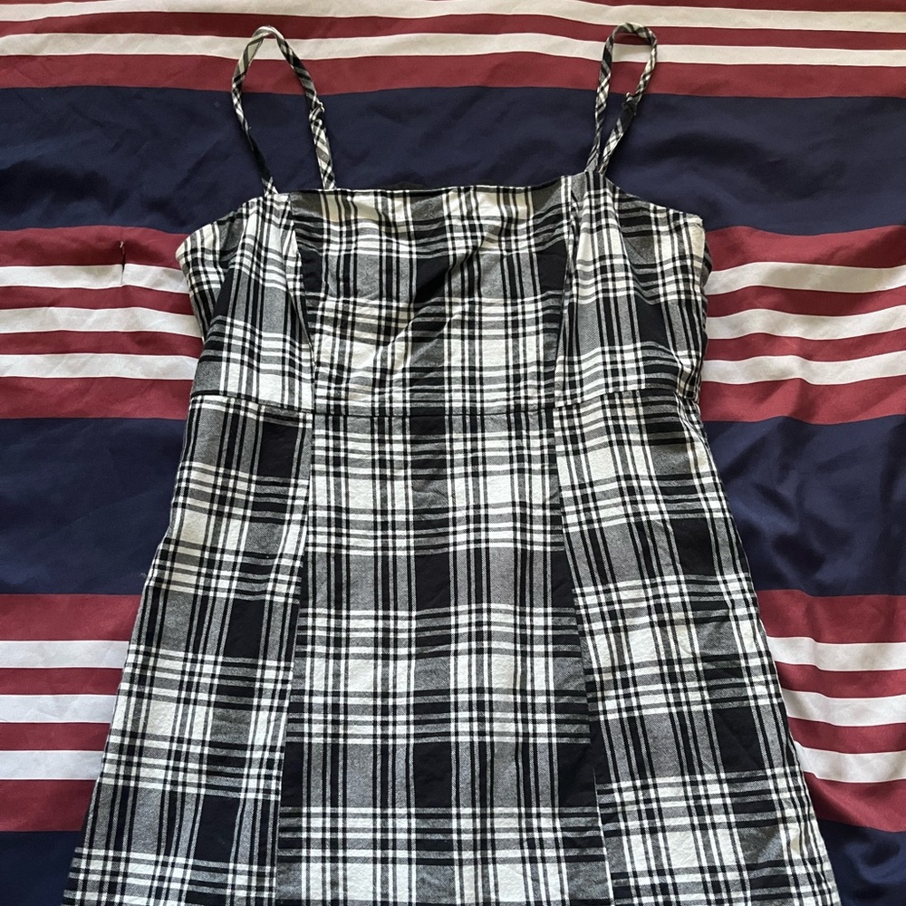 Black and white mini dress